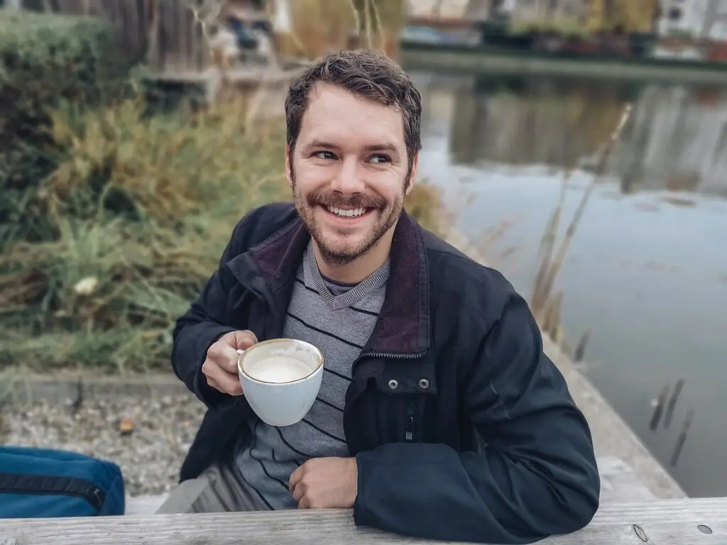 moving, tips, yucatan, man, coffee, outdoors